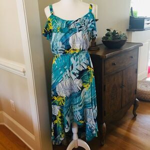 Roz & Ali high low tropical‎ print dress - Size Medium
